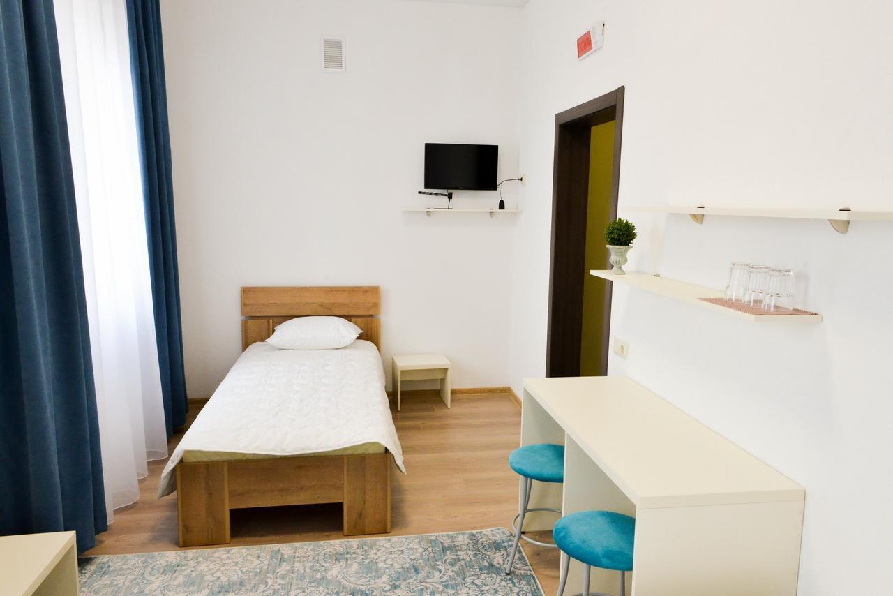 Grad Hotel Ashmyany Esterno foto