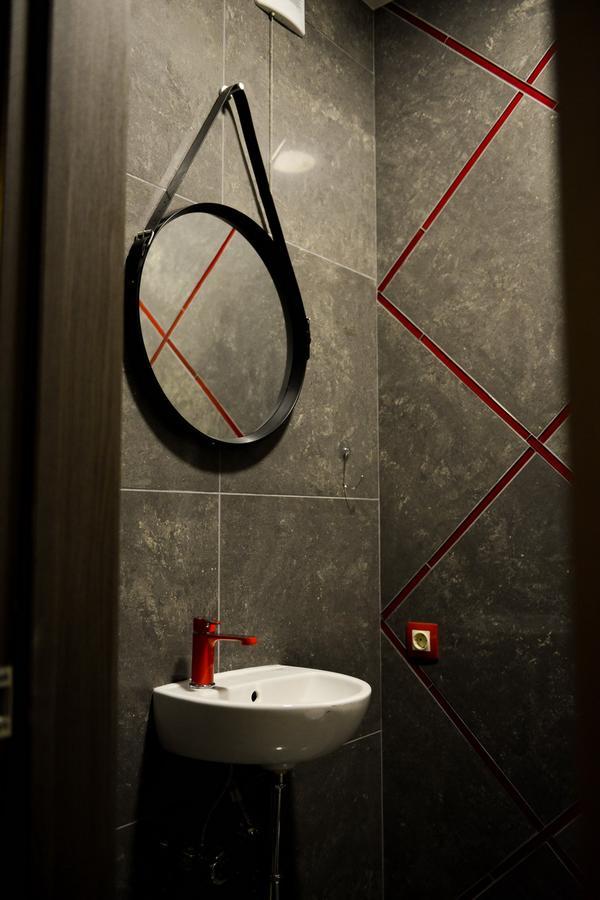 Grad Hotel Ashmyany Esterno foto